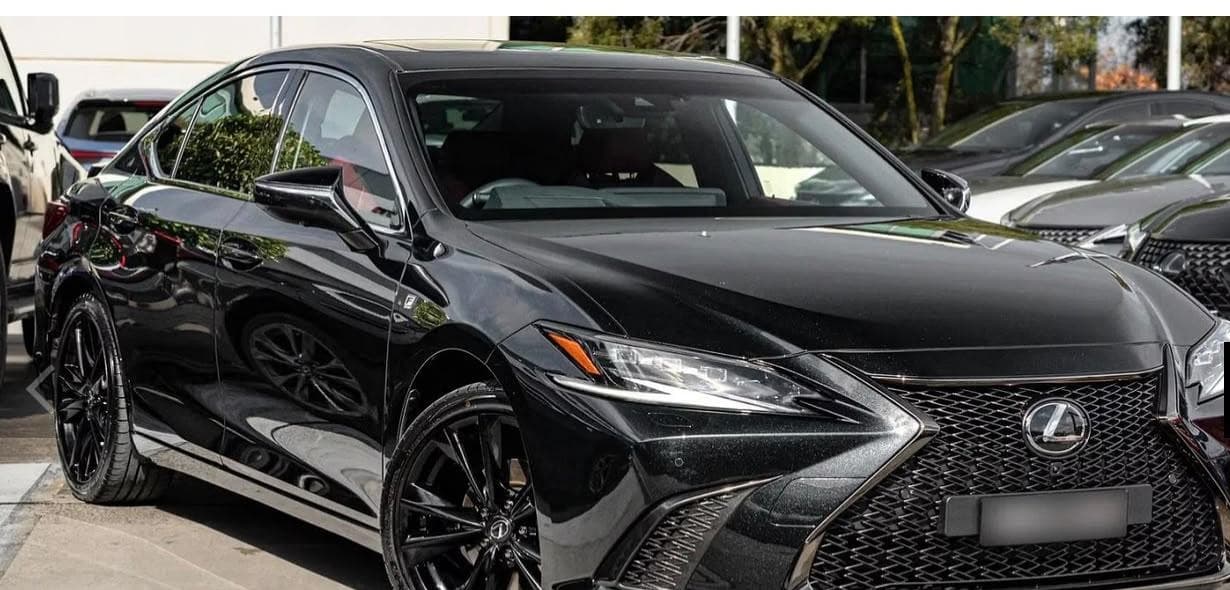 Lexus ES300h F Sport
